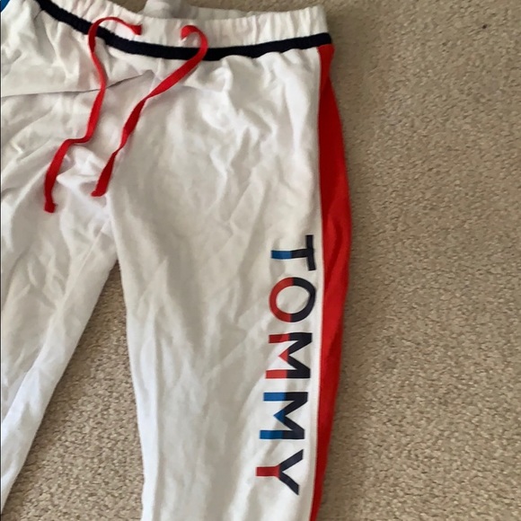 too small - Picture 2 of 3